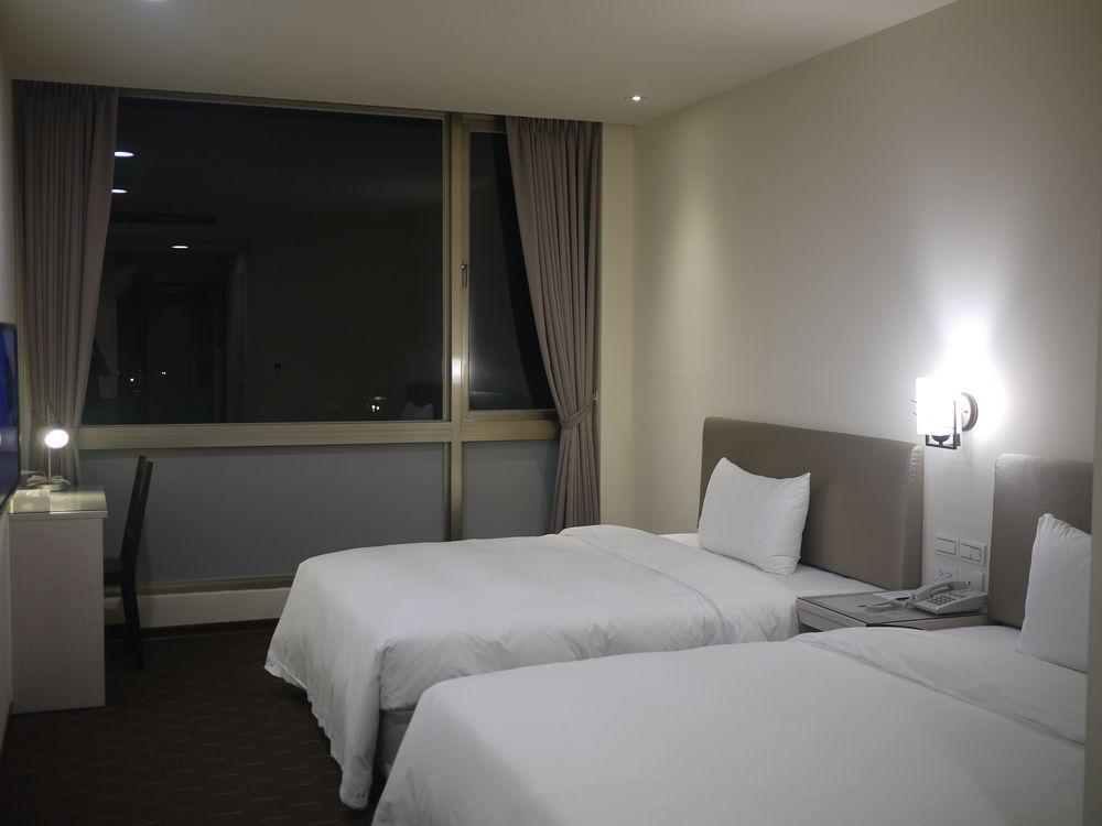 Qin Hai Hotel Nantou Exterior foto